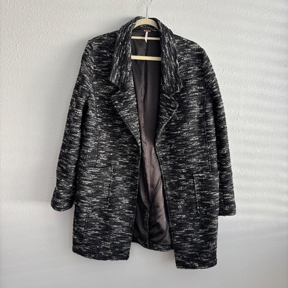 Free People Bouclé Textured Overcoat Jacket Black/Gray - Picture 3 of 9